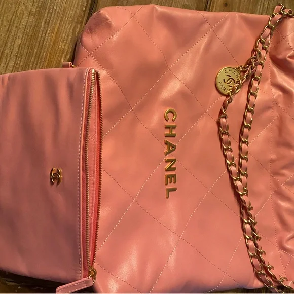 Pink Quilted Women's Bag - Picture 6 of 6